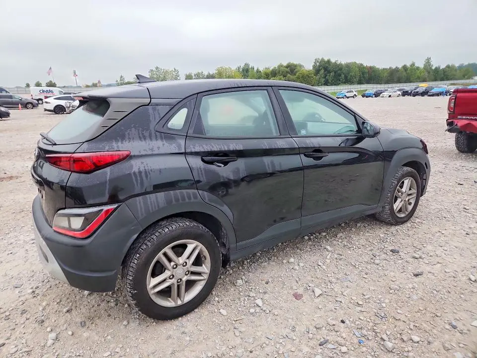 2022 HYUNDAI KONA SE  