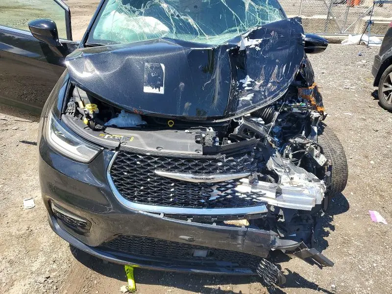 2025 CHRYSLER PACIFICA HYBRID SELECT  