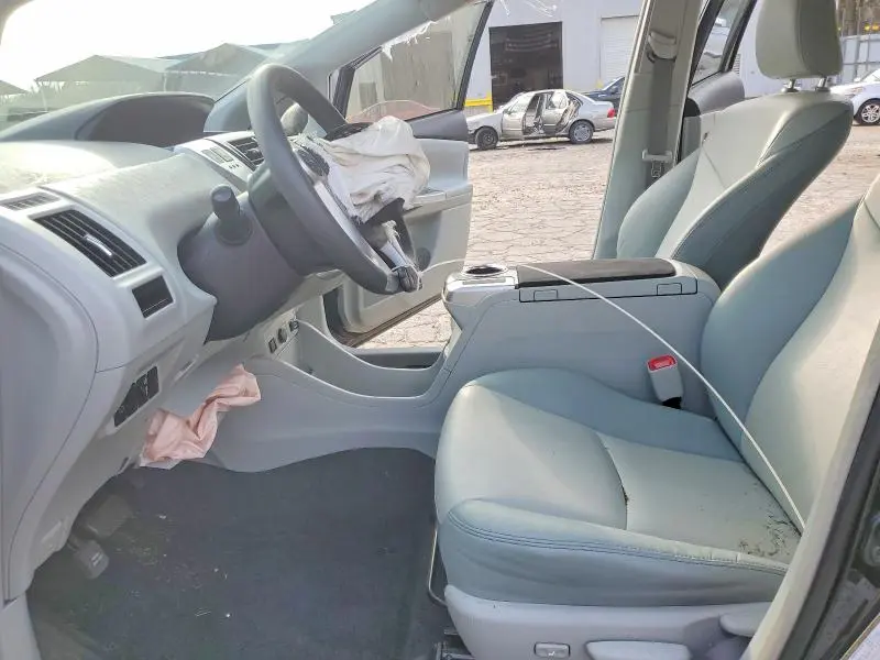 2012 TOYOTA PRIUS V FIVE  