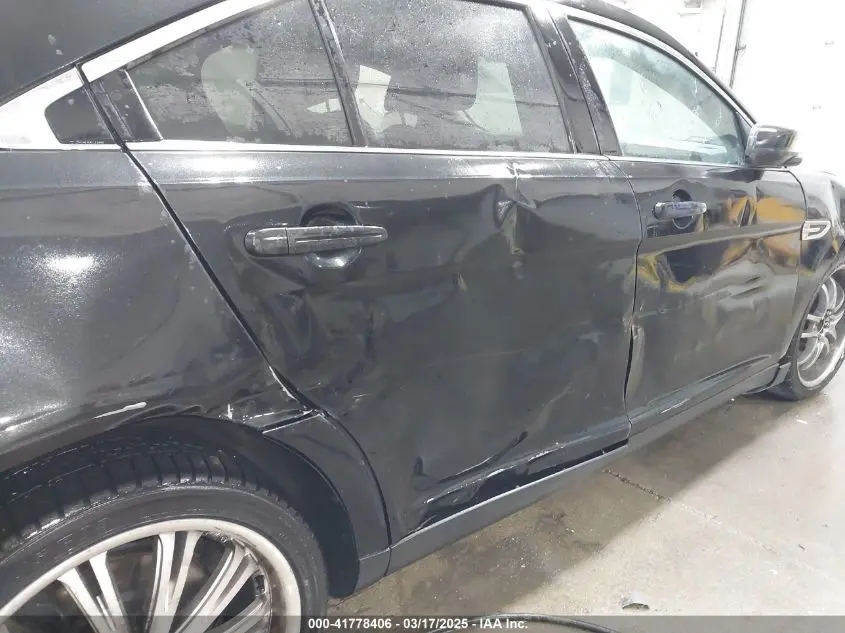 2011 FORD TAURUS SEL