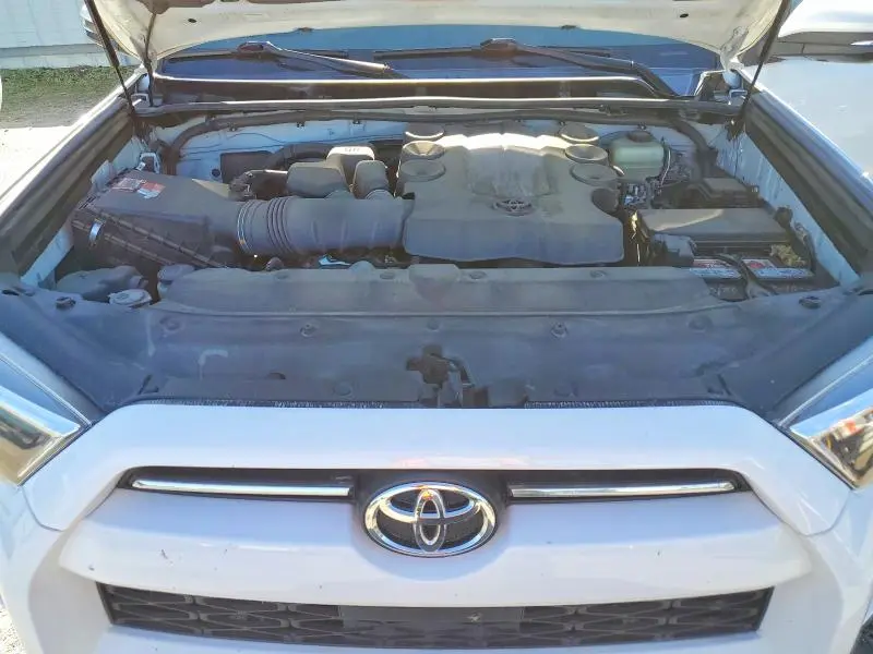 2021 TOYOTA 4RUNNER SR5/SR5 PREMIUM  