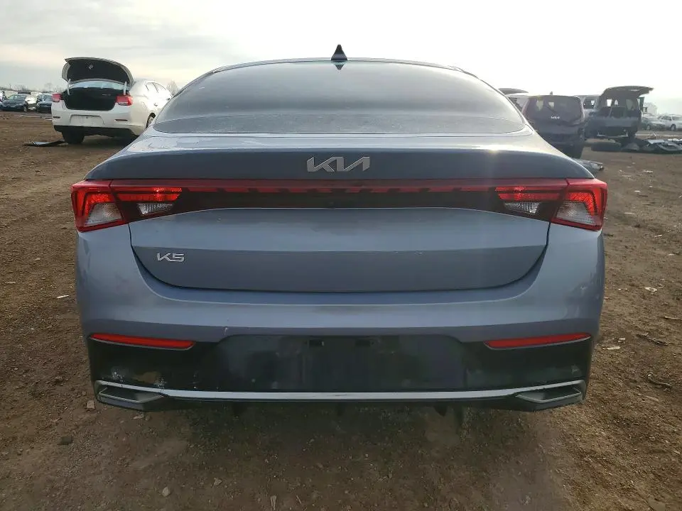 2023 KIA K5 LXS  