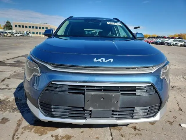 2023 KIA NIRO EX  