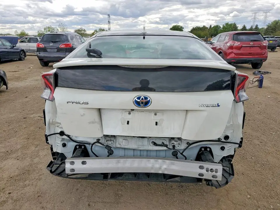 2018 TOYOTA PRIUS FOUR  