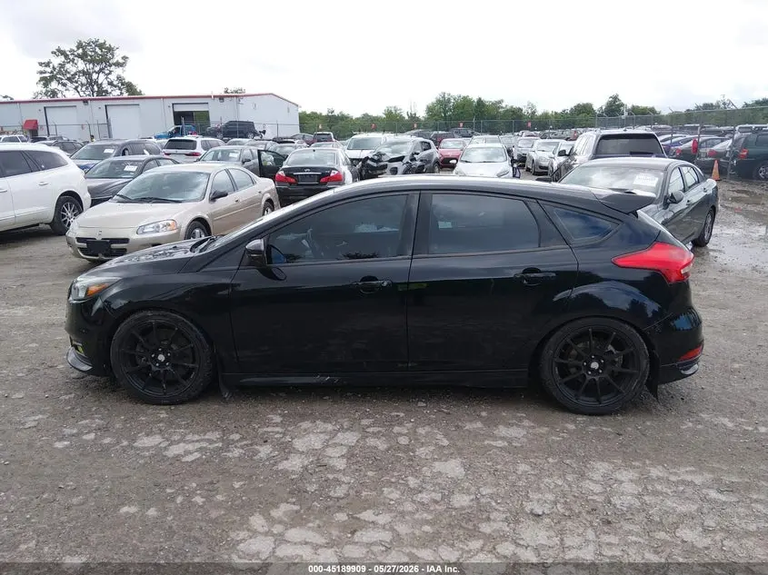 2017 FORD FOCUS ST  