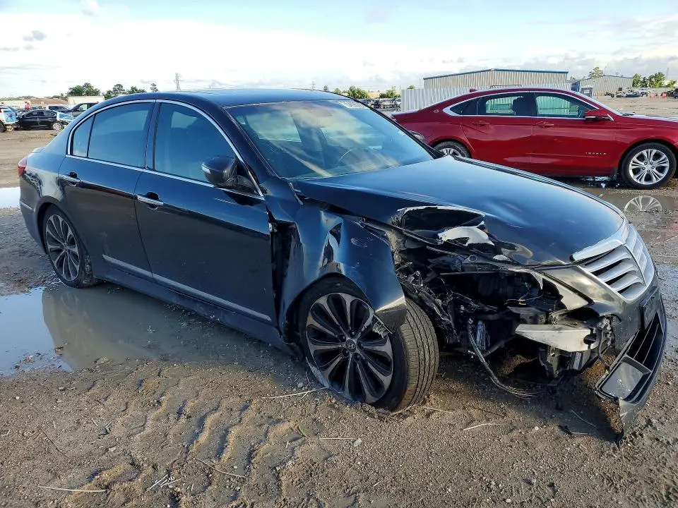 2012 HYUNDAI GENESIS 5.0L  