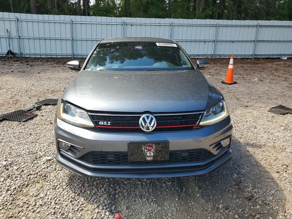 2018 VOLKSWAGEN JETTA GLI  