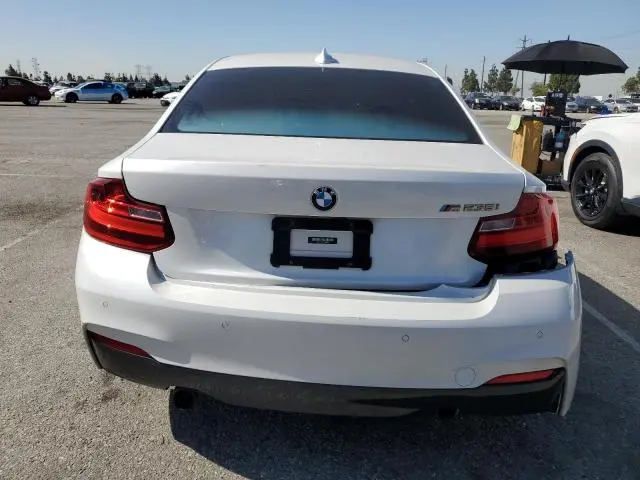 2016 BMW M235I   