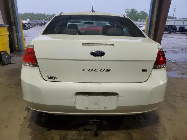 2011 FORD FOCUS SE  