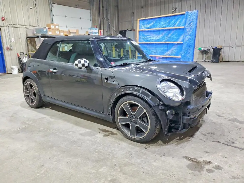 2011 MINI COOPER S  