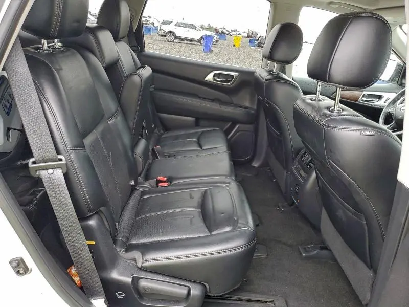 2017 NISSAN PATHFINDER S  