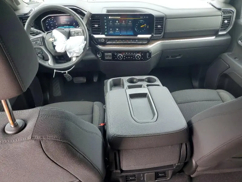 2026 CHEVROLET SILVERADO K1500 LT-L  