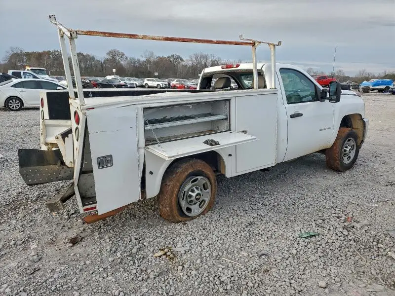 2011 CHEVROLET SILVERADO C2500 HEAVY DUTY  