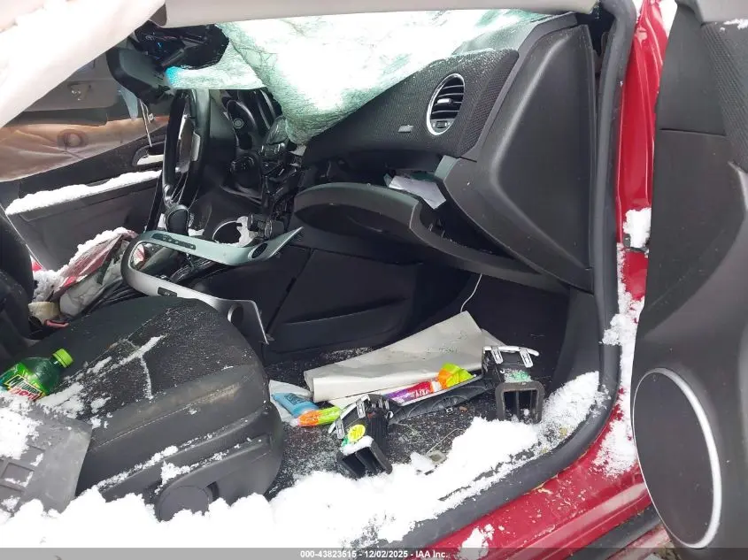 2011 CHEVROLET CRUZE 1LT