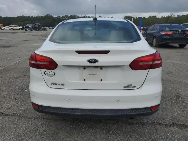 2016 FORD FOCUS SE  