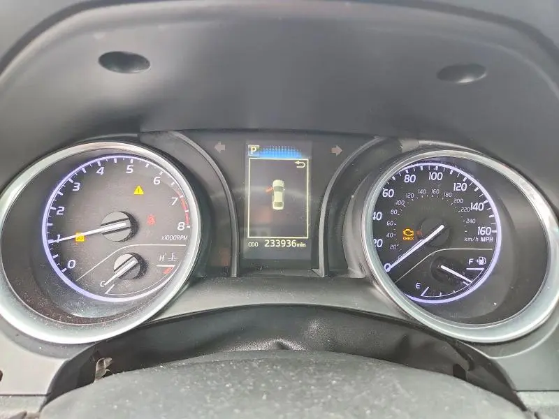 2018 TOYOTA CAMRY LE  