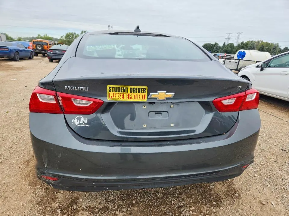 2017 CHEVROLET MALIBU LT  