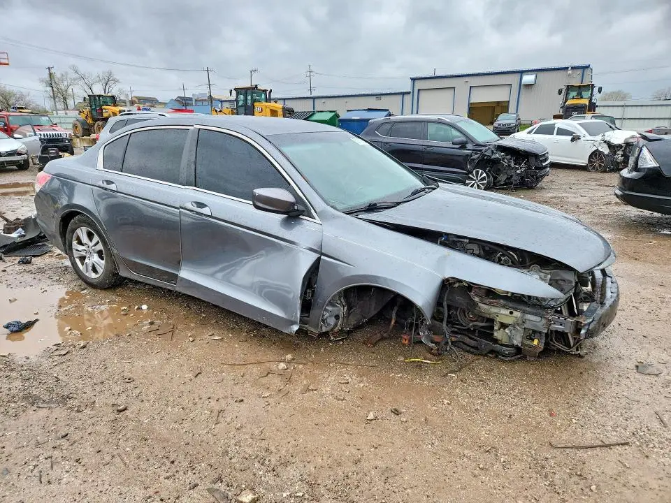 2011 HONDA ACCORD SE  