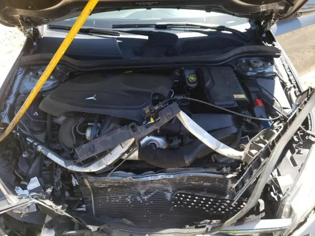 2015 MERCEDES-BENZ CLA 250  