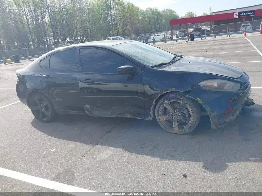 2016 DODGE DART SXT