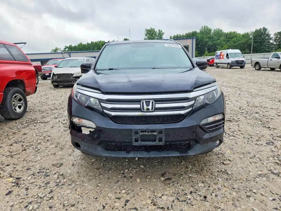 2017 HONDA PILOT EX  