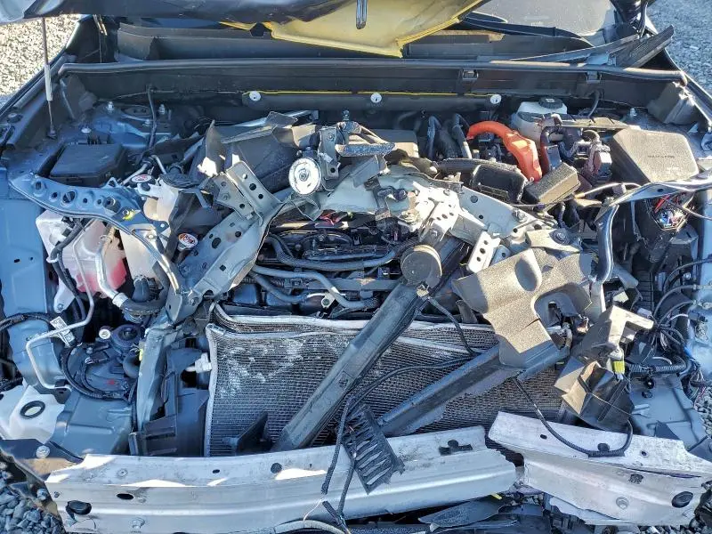 2023 TOYOTA VENZA LE  