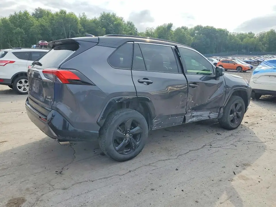 2021 TOYOTA RAV4 XSE  