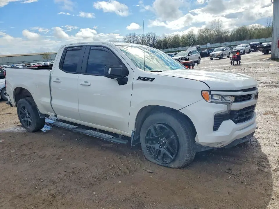 2023 CHEVROLET SILVERADO K1500 RST  