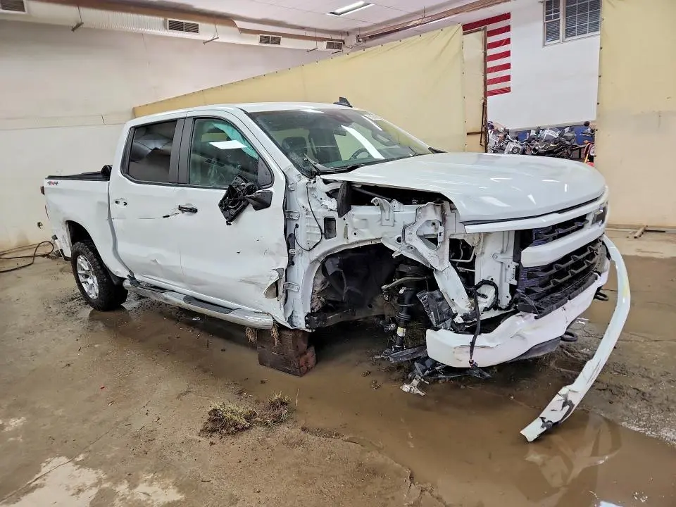 2023 CHEVROLET SILVERADO K1500 RST  