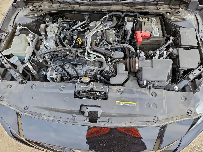 2022 NISSAN ALTIMA SR  