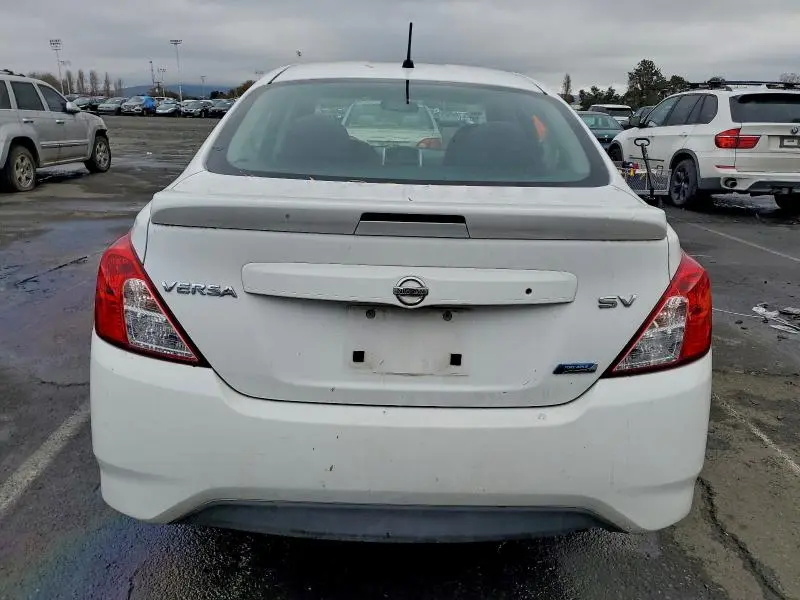 2016 NISSAN VERSA S  