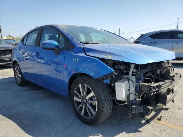 2021 NISSAN VERSA SV  
