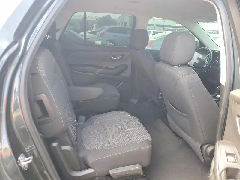 2019 CHEVROLET TRAVERSE LT  