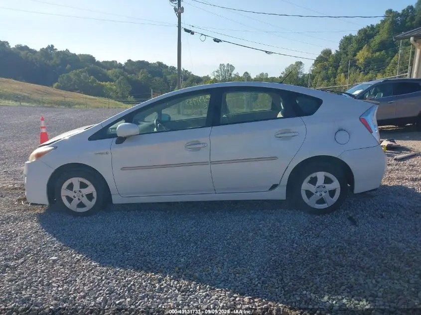 2011 TOYOTA PRIUS TWO