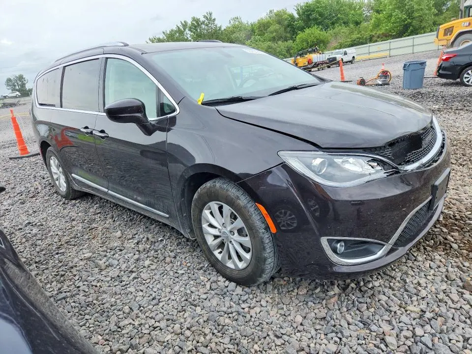 2018 CHRYSLER PACIFICA TOURING L  