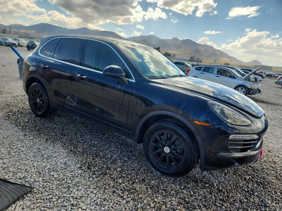 2012 PORSCHE CAYENNE   