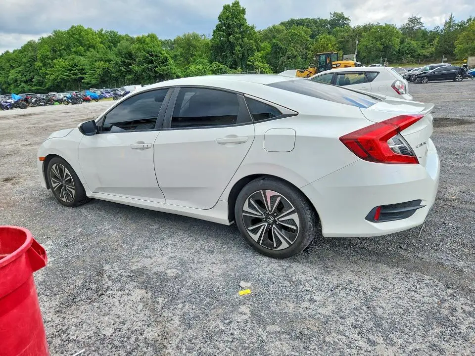 2018 HONDA CIVIC EX  