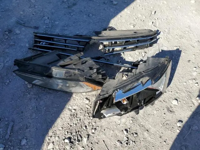 2017 VOLKSWAGEN PASSAT R-LINE  