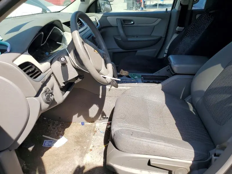 2017 CHEVROLET TRAVERSE LS  