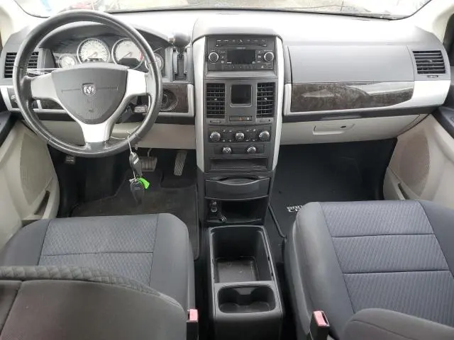 2010 DODGE GRAND CARAVAN SXT  