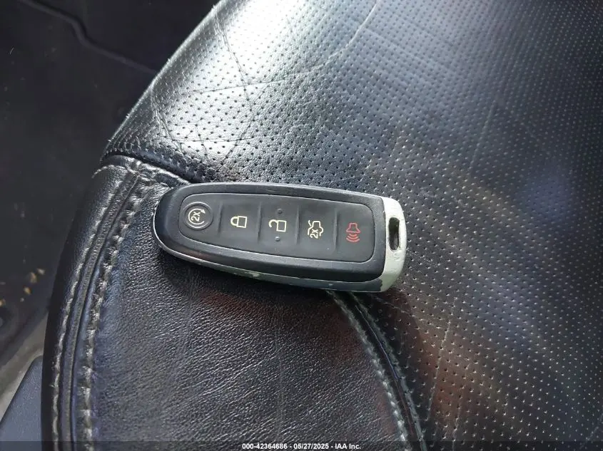 2016 FORD TAURUS LIMITED