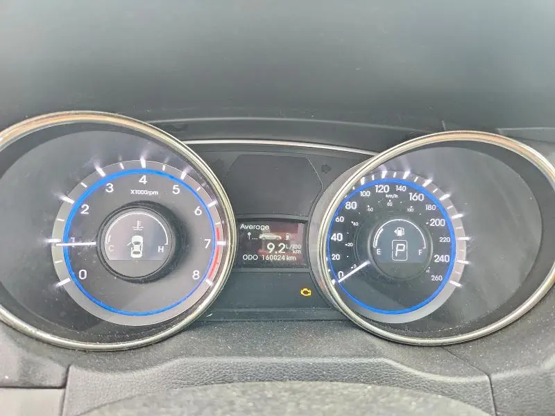 2012 HYUNDAI SONATA GLS  