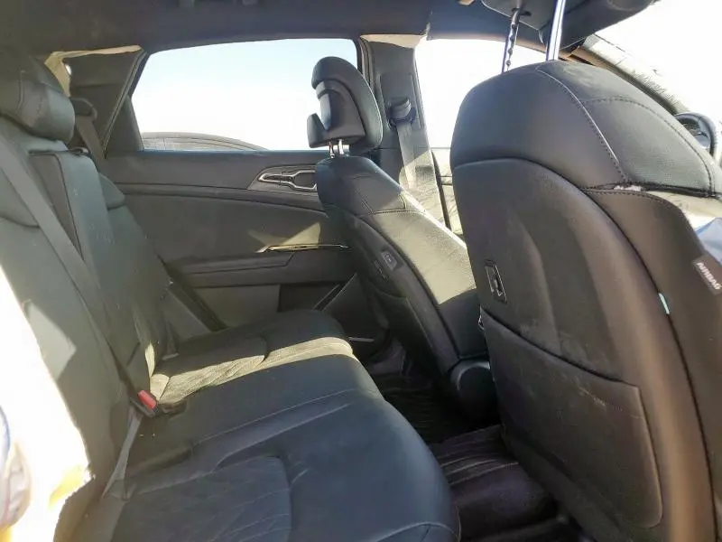 2024 KIA SPORTAGE X LINE  