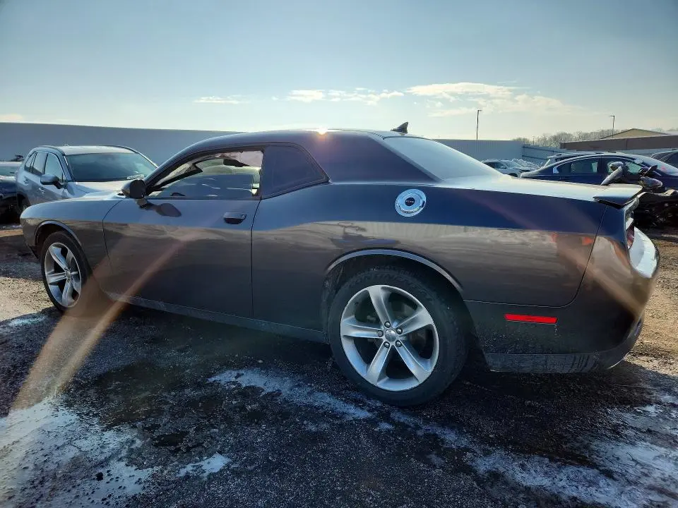 2016 DODGE CHALLENGER SXT  