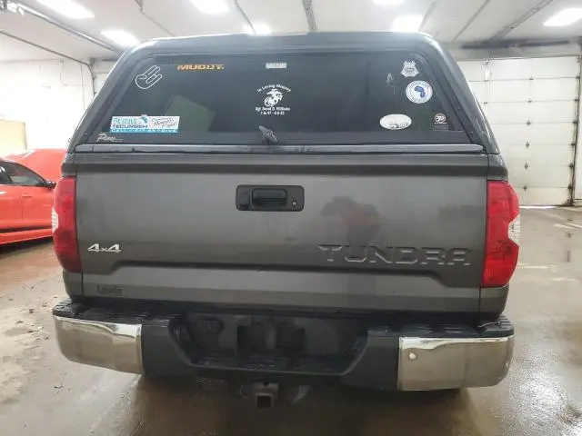 2016 TOYOTA TUNDRA DOUBLE CAB SR  