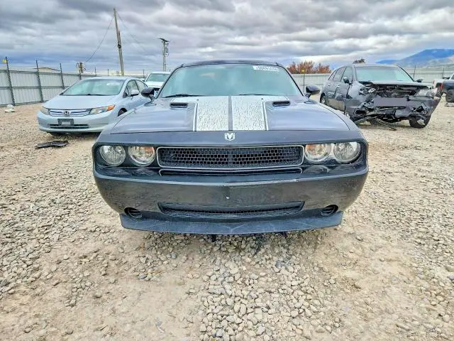 2010 DODGE CHALLENGER SE  