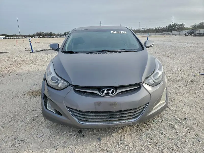 2014 HYUNDAI ELANTRA SE  