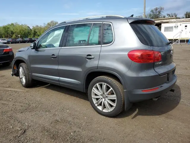 2014 VOLKSWAGEN TIGUAN S  