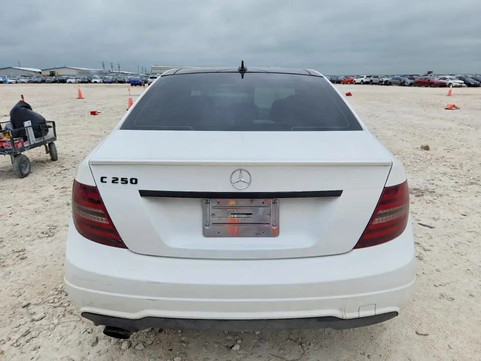 2013 MERCEDES-BENZ C 250  