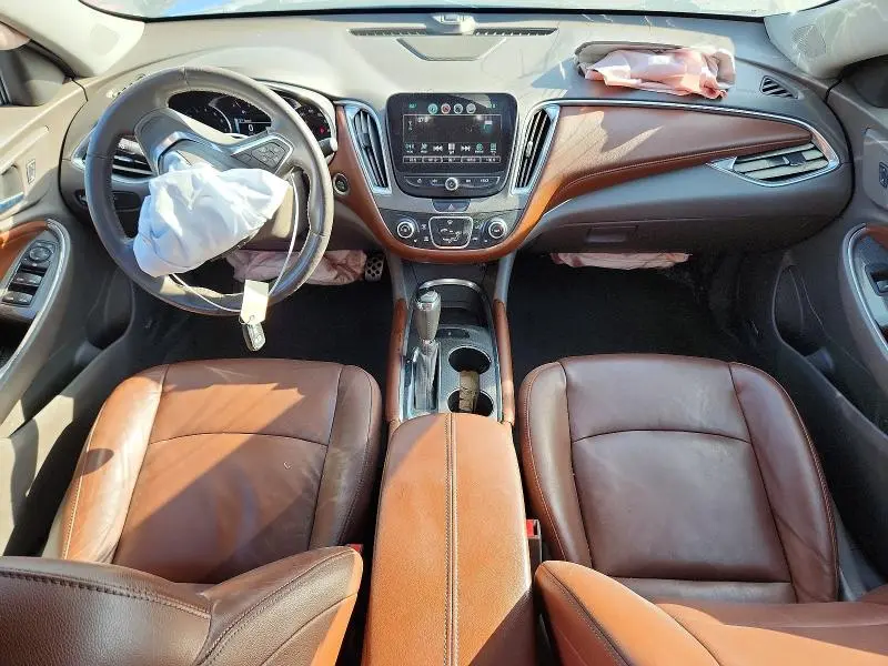 2017 CHEVROLET MALIBU LT  